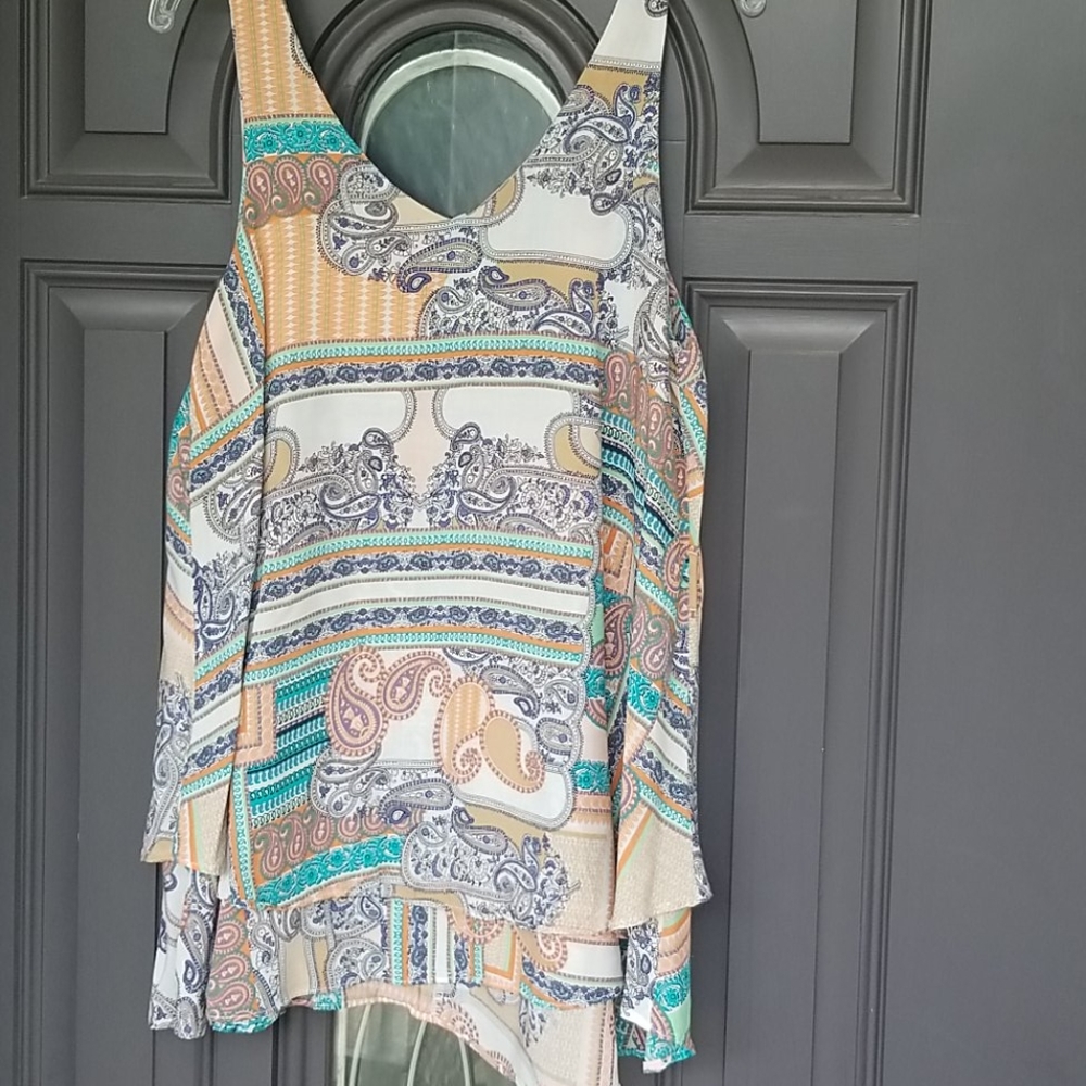 Patchwork tank top with layered hem